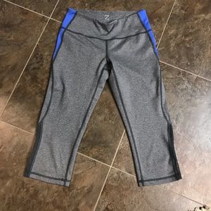 (XS) Zella Cropped Leggings